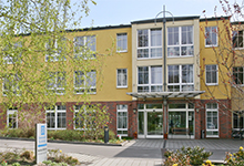 Eingang vom Seniorenstift St. Antonius in Berlin Karlshorst